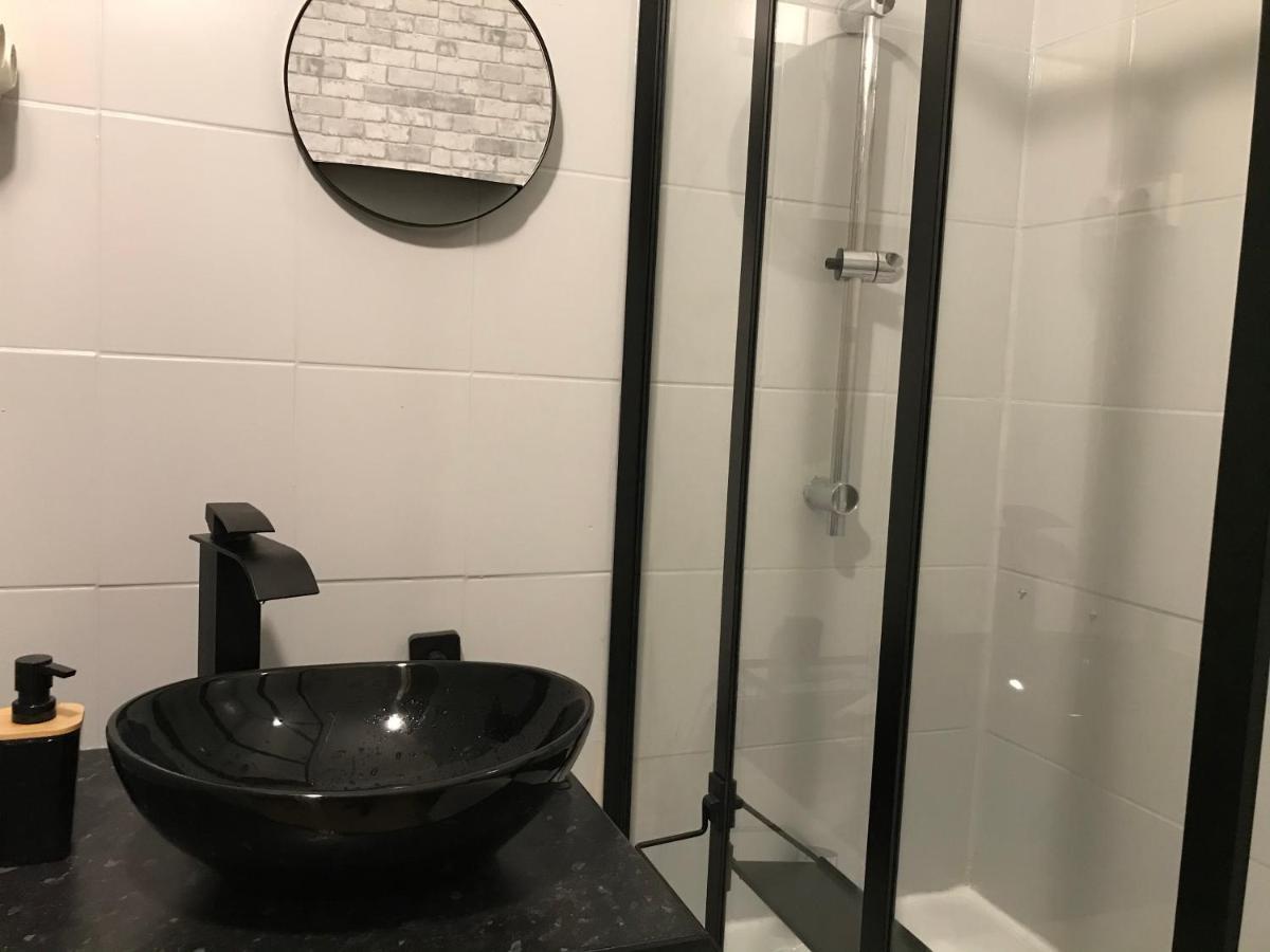 La Maison De Sloan Guéret Екстериор снимка